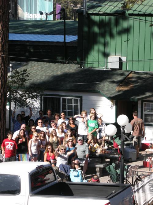 Amador County Chickenfoot Fans took over Doc's Cottages on the stateline!  We even brought our own "Sammy"