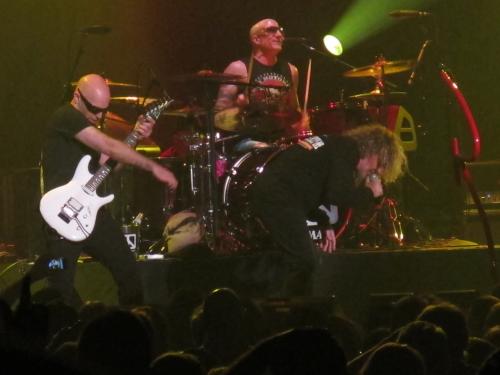 Joe, Kenny and Sammy in action